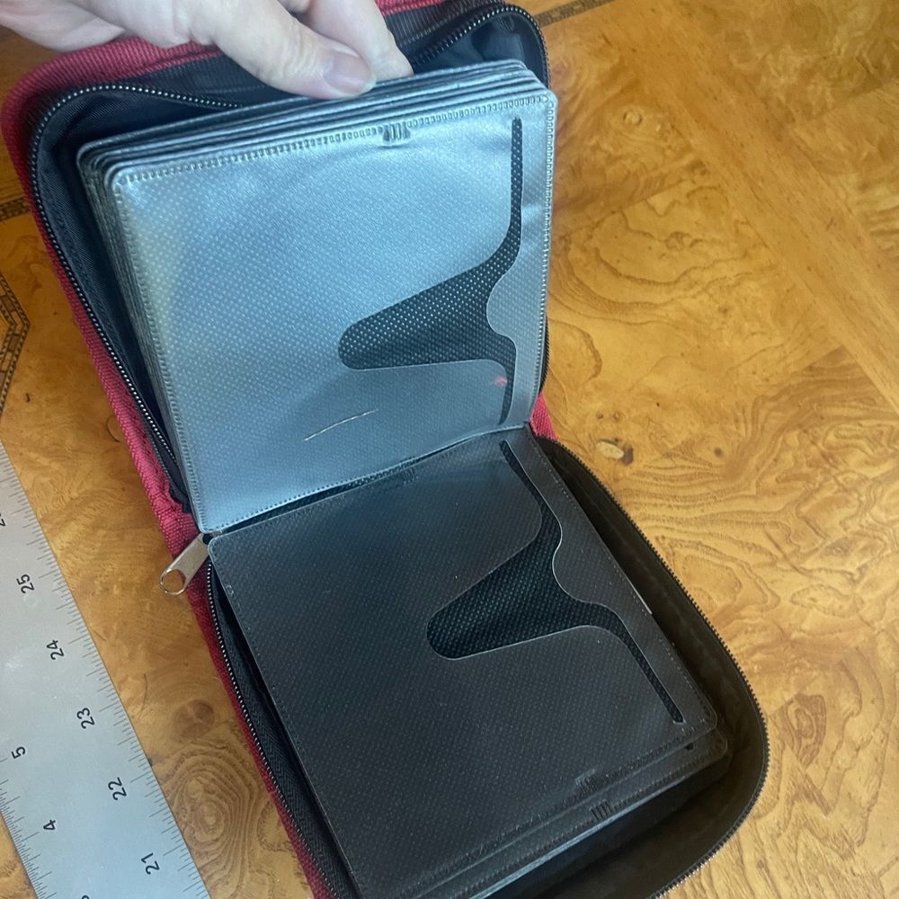OU CD DVD 32 Disk Storage Case - Picture 11 of 14